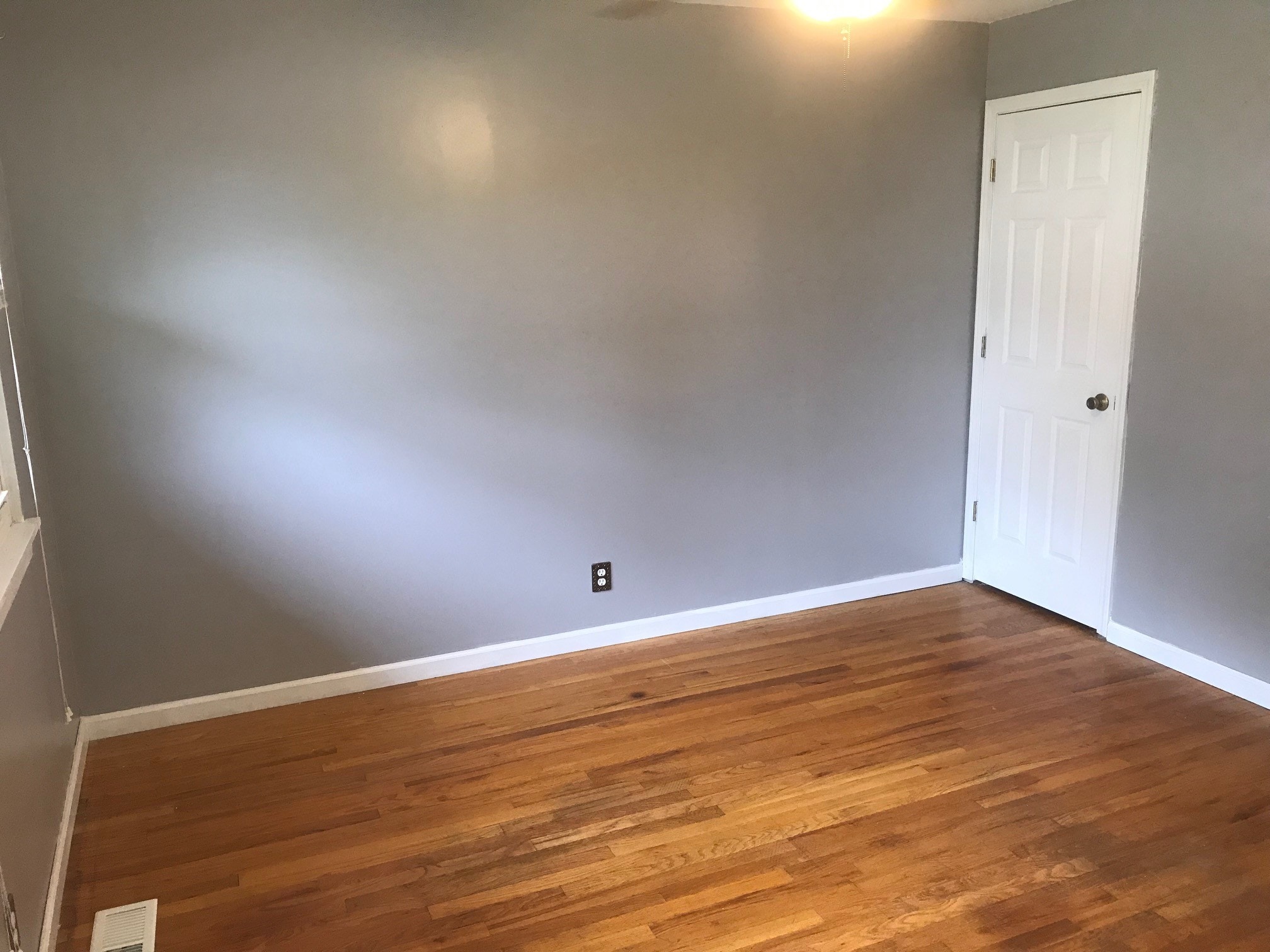 Living Room - 3251 Bayvue Blvd