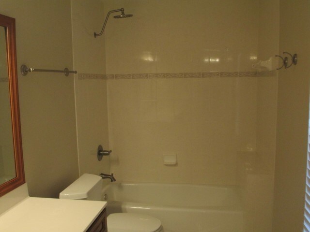 Building Photo - 714 Dove Creek Cir