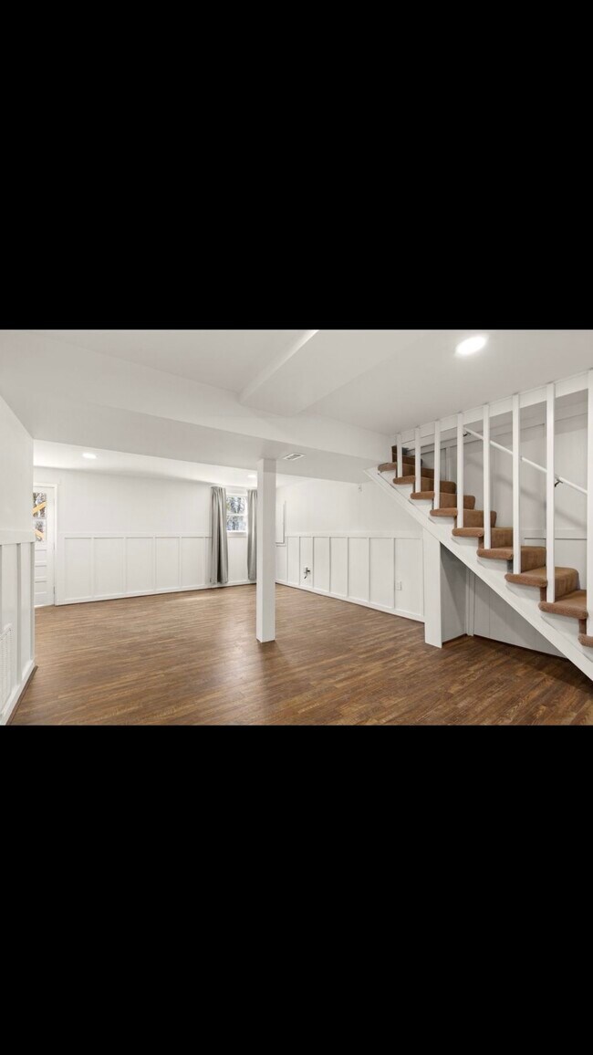 Building Photo - 5017 McLendon Dr