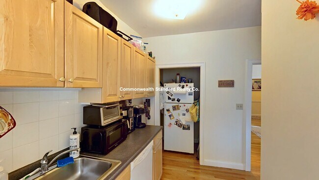 Building Photo - 1340 Commonwealth Ave