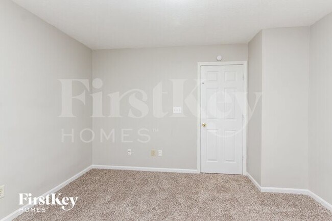 Building Photo - 536 Garden Grace Dr