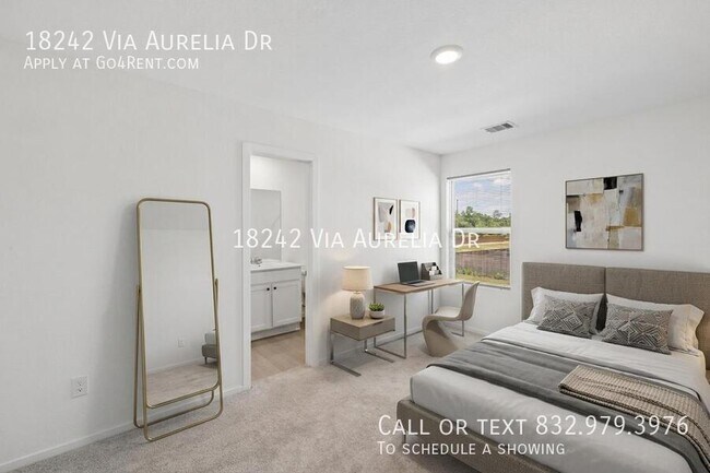 Building Photo - 18242 Via Aurelia Dr