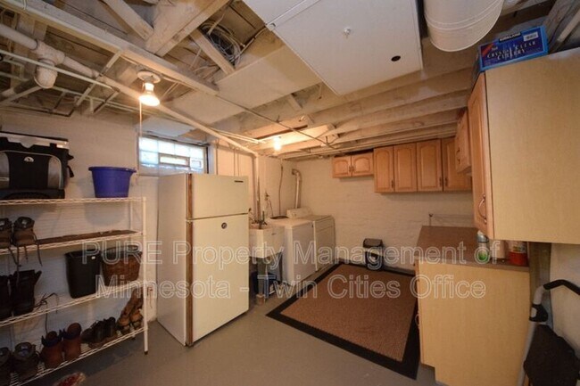 Building Photo - 4201 2nd Ave S