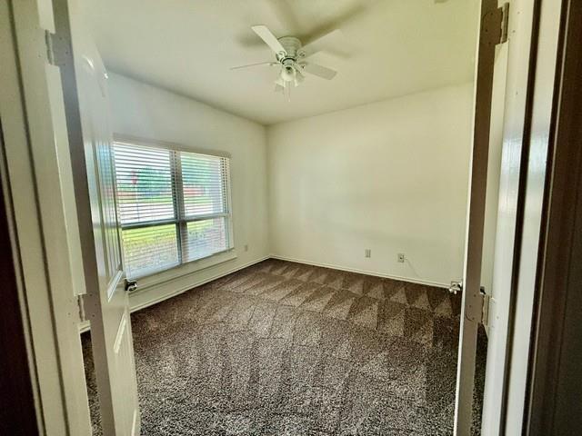 Building Photo - 1401 Elkford Ln