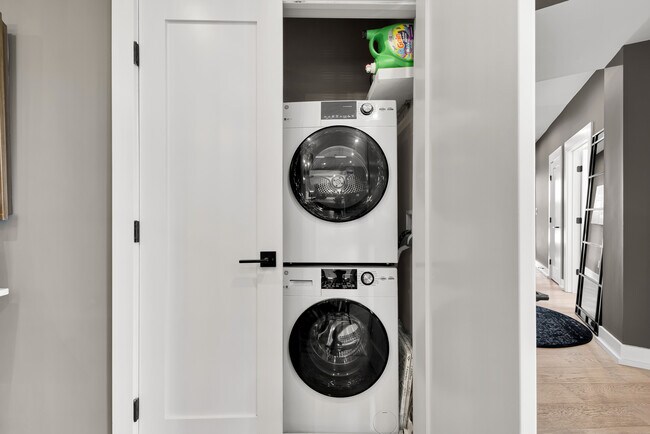 Building Photo - 3900 Kansas Ave NW