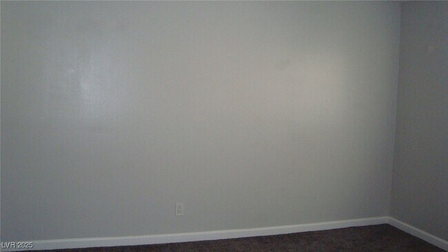 Building Photo - 5712 Stacey Ave