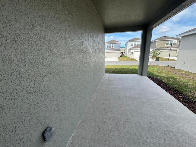 Building Photo - 6097 Meditation Dr