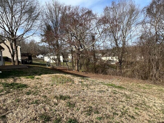 Building Photo - 279 Wahsega Way