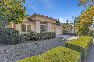 Building Photo - Bright 3 Bedroom Home with High Ceilings in Desirable San Jose Neighborhood