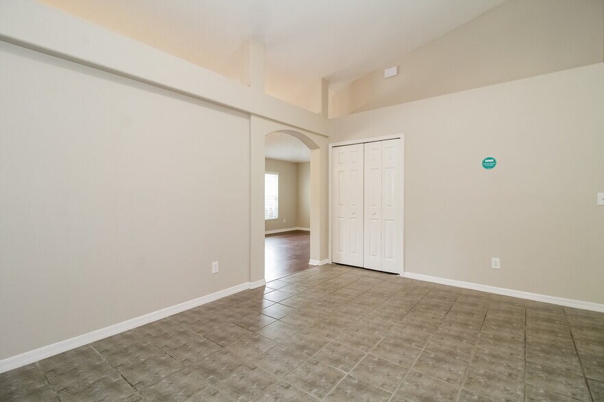Building Photo - 13839 Riverpath Grove Dr