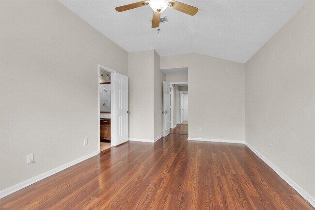 Building Photo - 2726 Fox View Cir