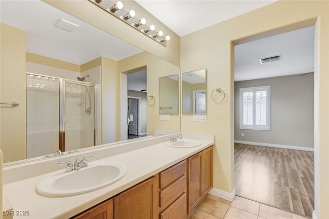 Building Photo - 10644 Tray Mountain Ave