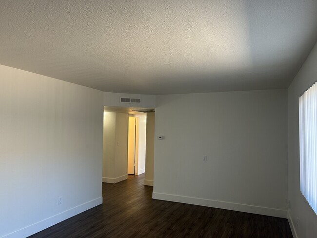 Building Photo - 3000 Jade Way