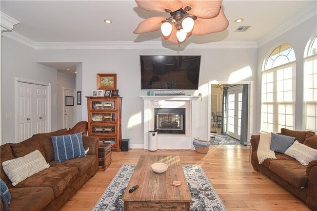 Building Photo - 2716 W Centennial Dr