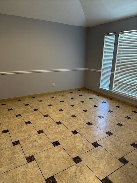 Building Photo - 14310 Cypress Green Dr