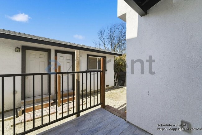 Building Photo - 4403 Jenkins Way