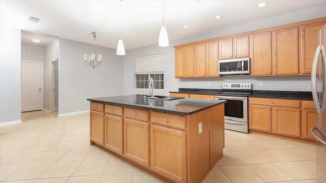 Building Photo - 3446 Pegaso Ave