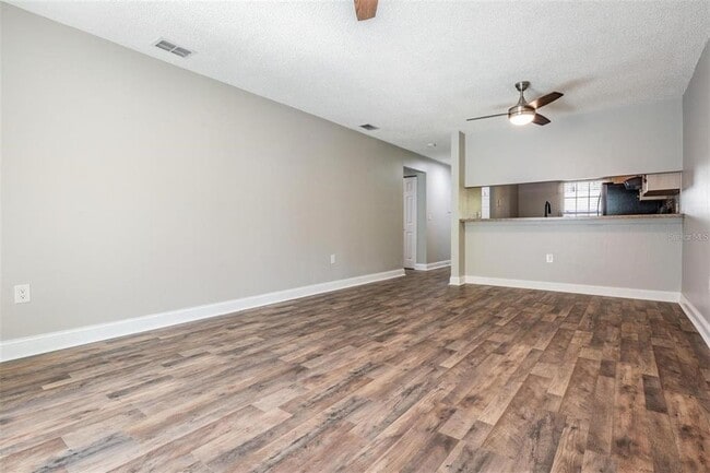 Building Photo - 364 Gloucester St