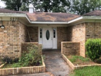 Building Photo - 5270 Wildwood Dr