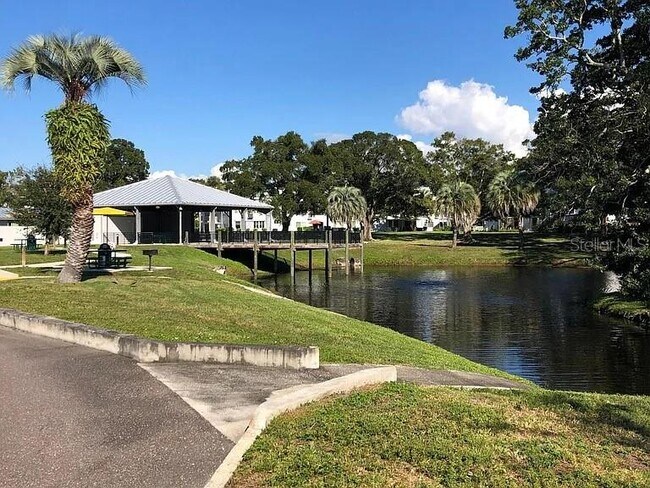 Building Photo - 2071 Australia Way W