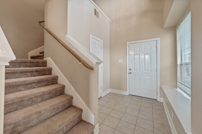 Building Photo - 8714 Thistlemoor Ln