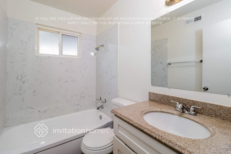 Building Photo - 4317 Stockbridge Ave