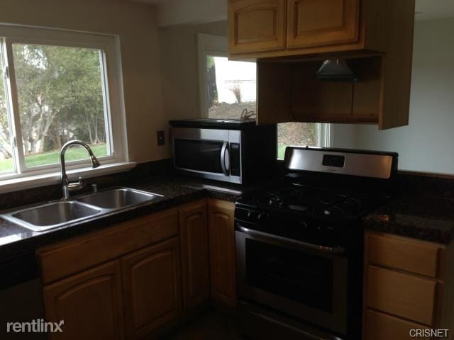 Building Photo - 5519 Old Salt Ln