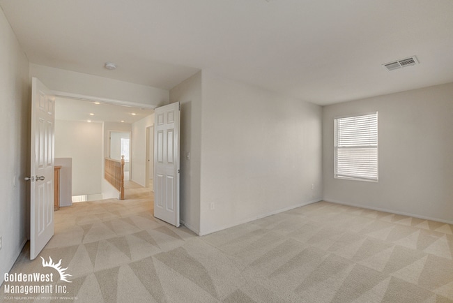 Building Photo - Charming 4Bdm 3Ba Home with Modern Features located in SW Las Vegas