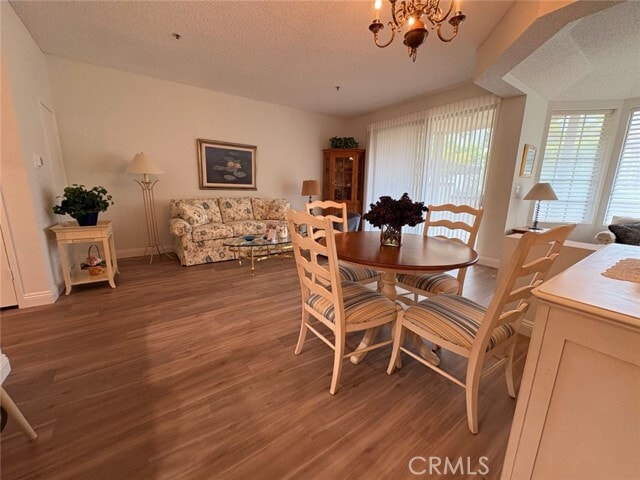 Building Photo - 2567 Plaza del Amo