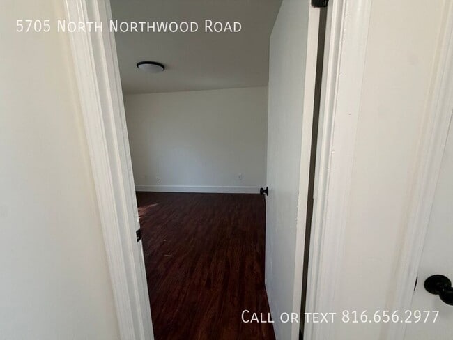 Building Photo - 5705 N Northwood Rd