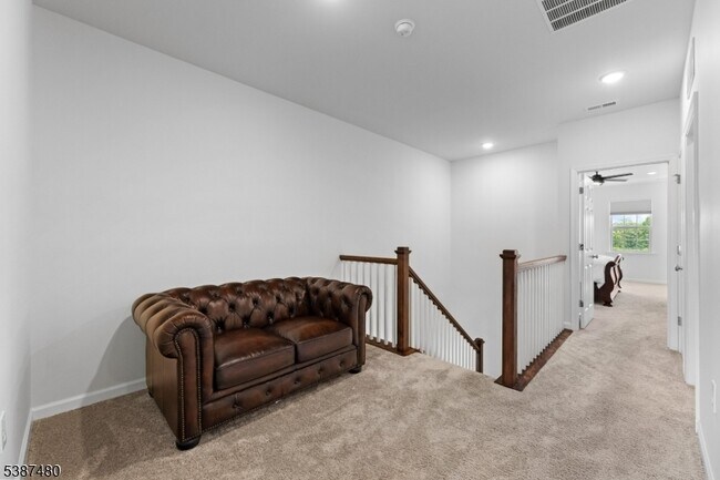 Building Photo - 89 Robeson St