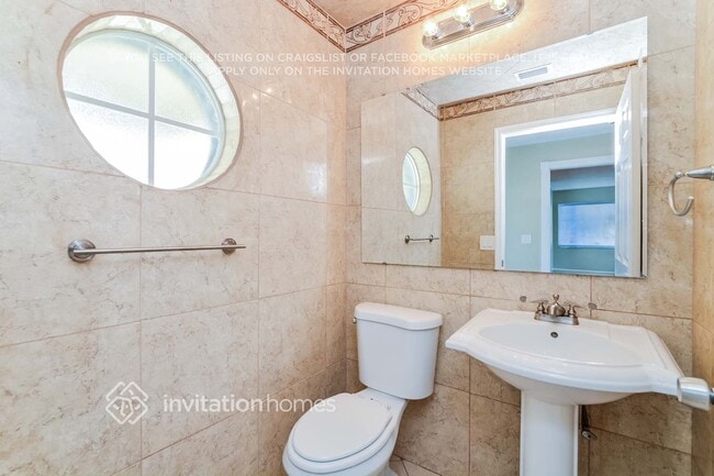 Building Photo - 3201 Winslow Ct