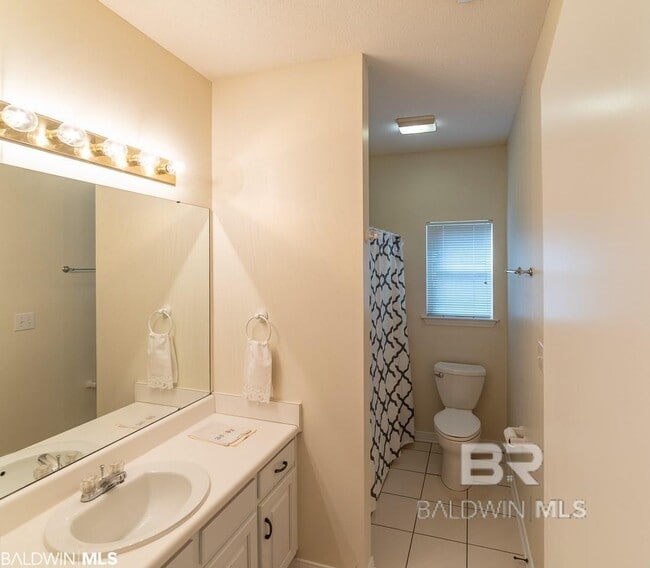 Building Photo - 17460 Pandion Ridge