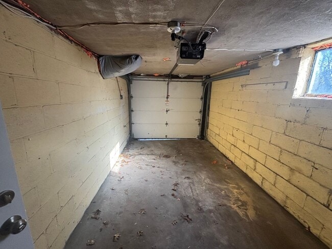 Building Photo - Use Your Tax Return For This Sweetheart of a Deal! This is a Lease-to-Own – Not a typical rental.