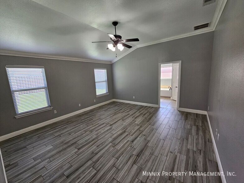 Building Photo - 6902 Ranch Hand Dr