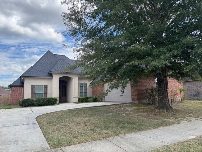 Primary Photo - Beautiful 4 Bed/3 Bath Home For Lease In Z...