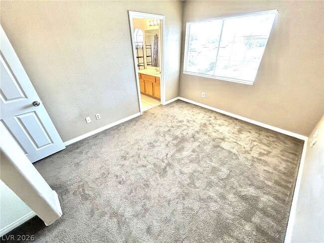 Building Photo - 2514 Quail Canyon Ave