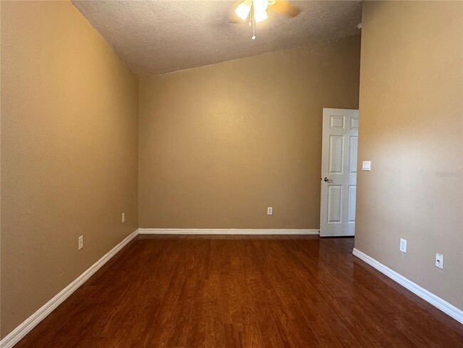 Building Photo - 10207 Quails Landing Ave