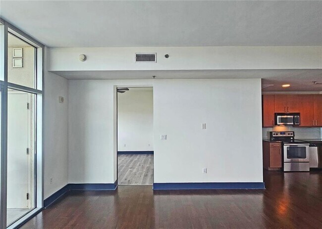 Building Photo - 4561 Olde Perimeter Way