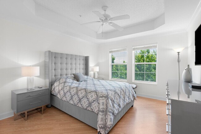 Building Photo - 2417 Tuscany Way