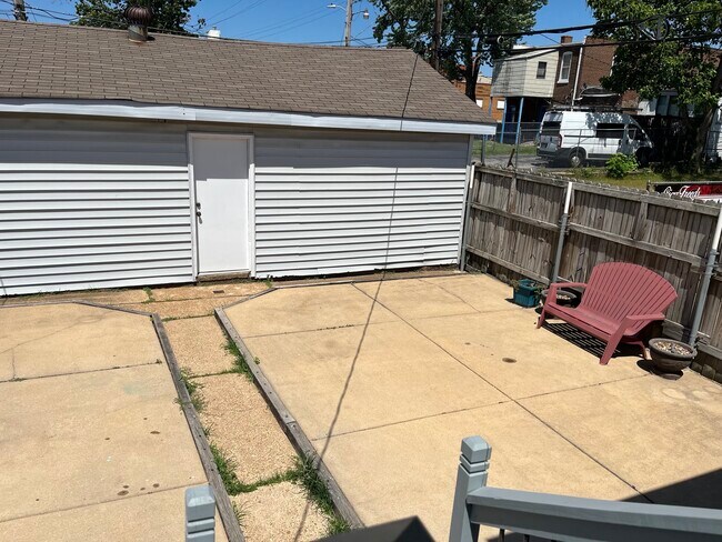 Back yard - 4915 Loughborough Ave