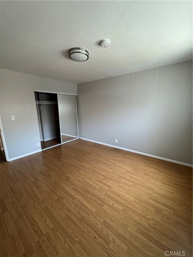 Building Photo - 5255 Satsuma Ave