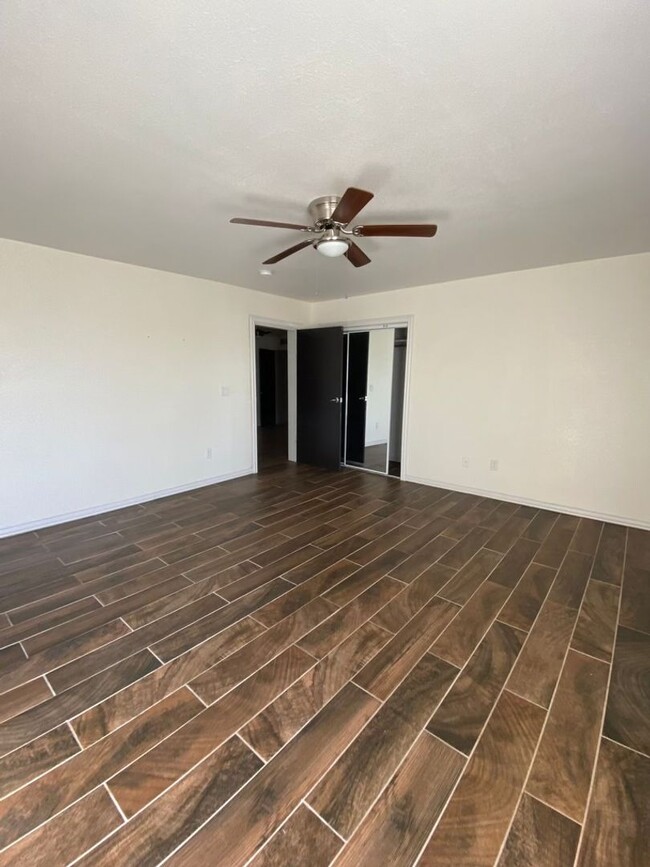 Building Photo - HOME FOR RENT IN THE UTEP AREA