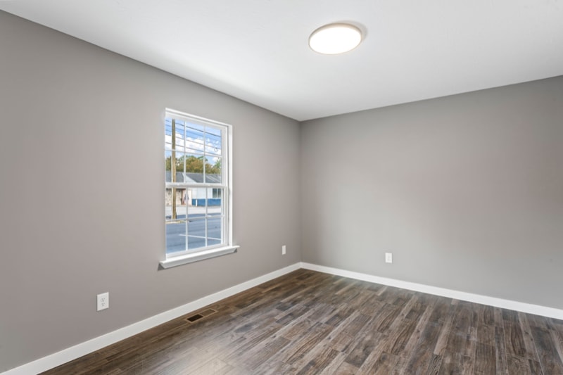 Building Photo - 135 Dixon Dr