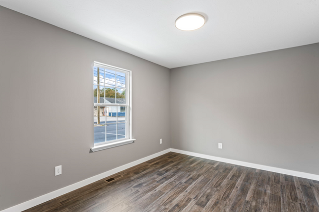 Building Photo - 139Dixon Dr