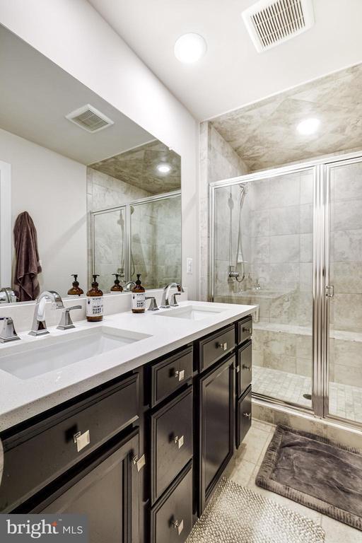 Building Photo - 2335 Water Promenade Ave