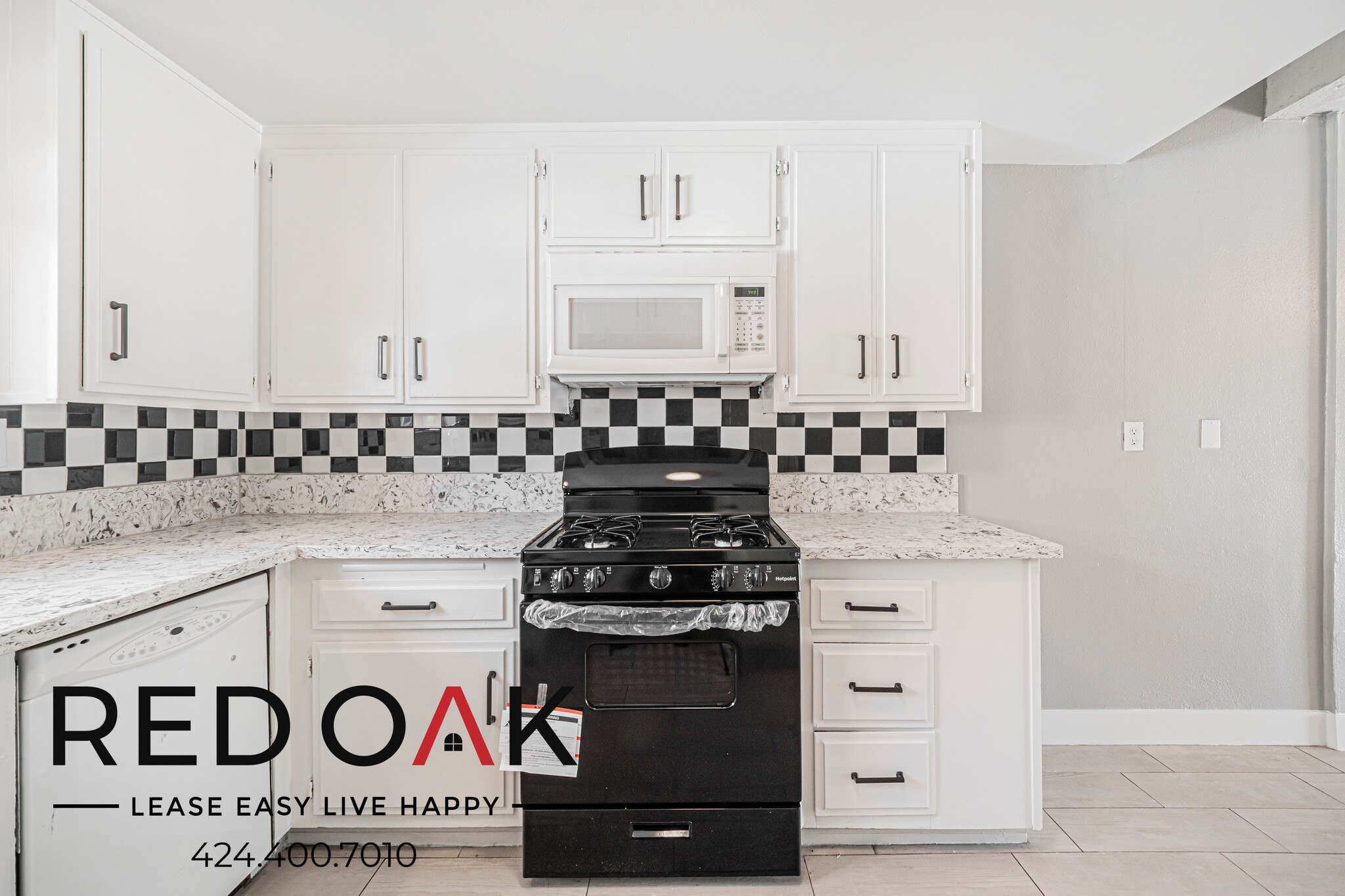 Building Photo - 915 Paseo Grande