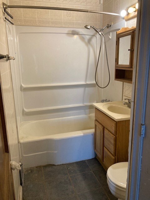 Building Photo - 118 Ringland Rd