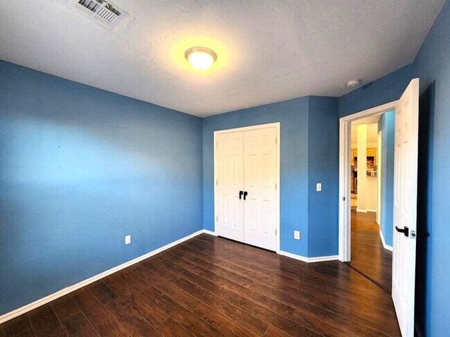 Building Photo - 3 Bed 2Bath 2 Car in the Westlake Addition NW OKC