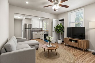 Building Photo - Newly Renovated 2 Bedroom Apartment with P...